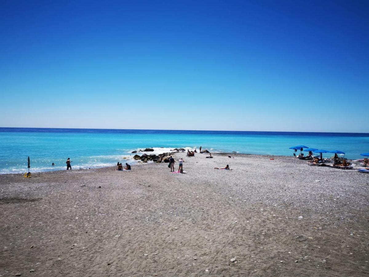 Casa Margherita, Centrale A Due Passi Dal Mare Bordighera Bagian luar foto